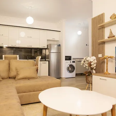 Ami Apartman *